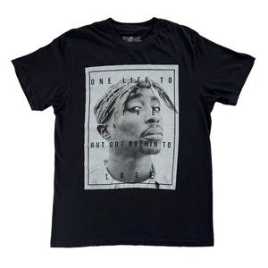 Mens Tupac T-Shirt • Sz M